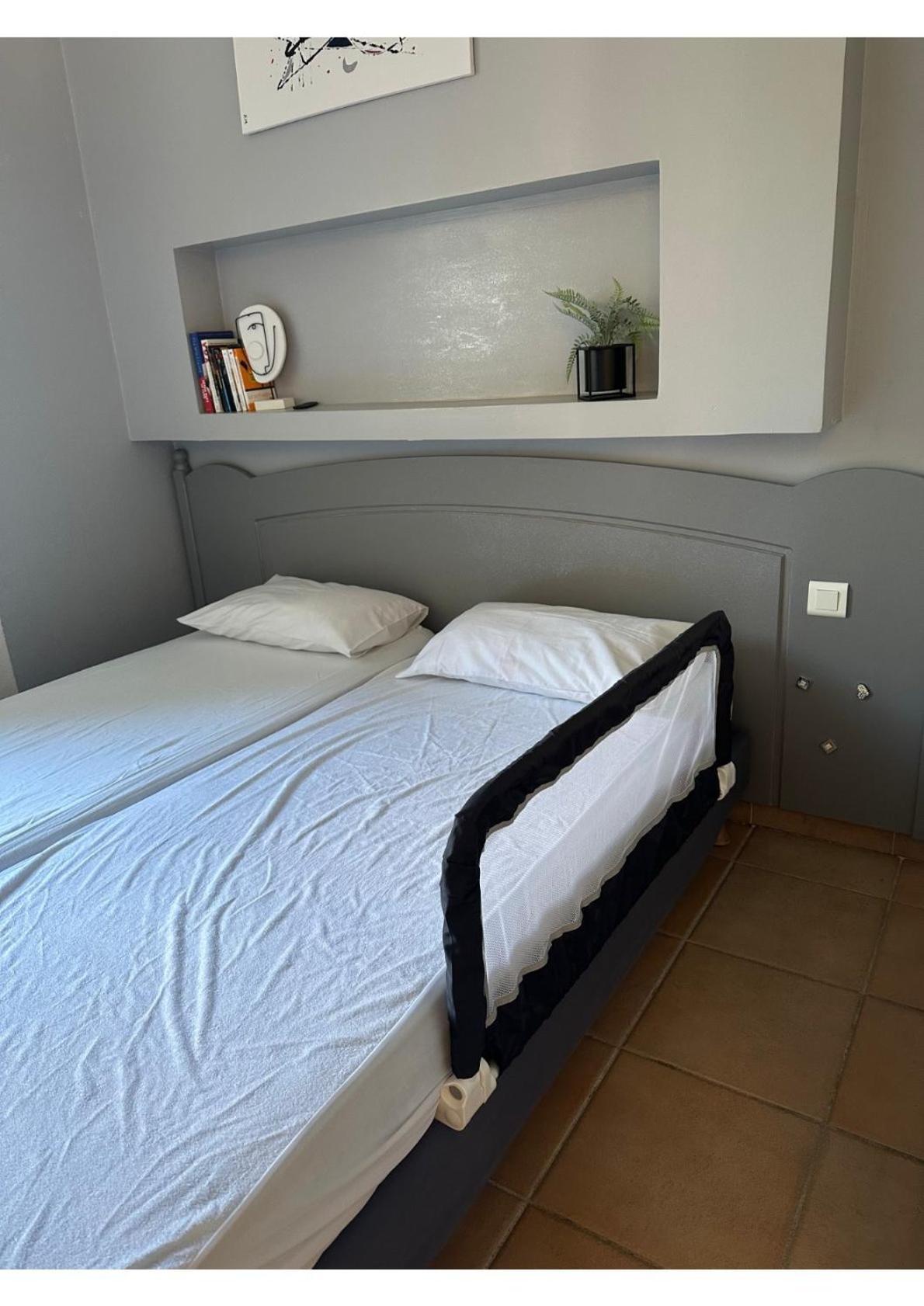 Lou Karo - Piscine Partagee - Parking Prive Villa Gordes Bagian luar foto
